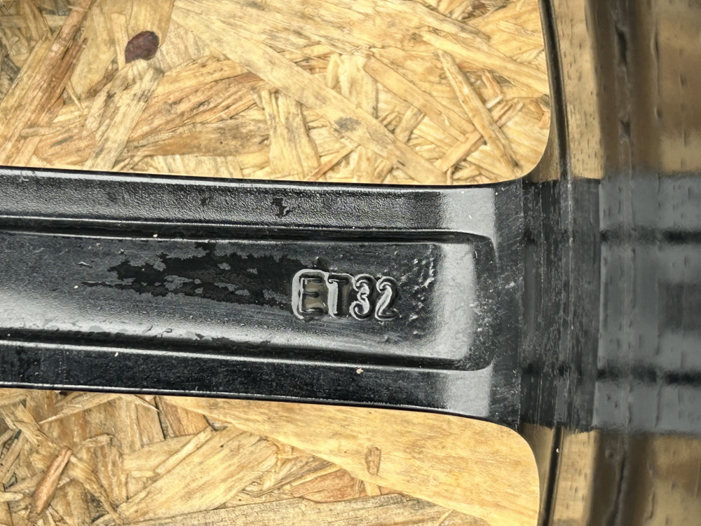 Image Content Service