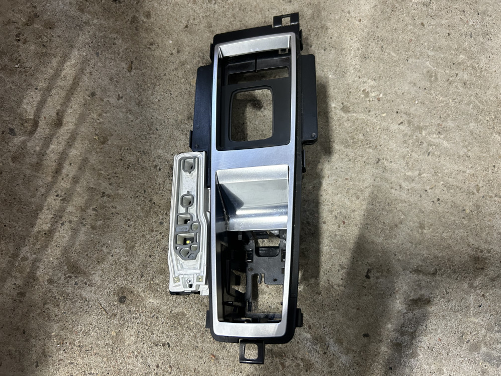 Image Content Service