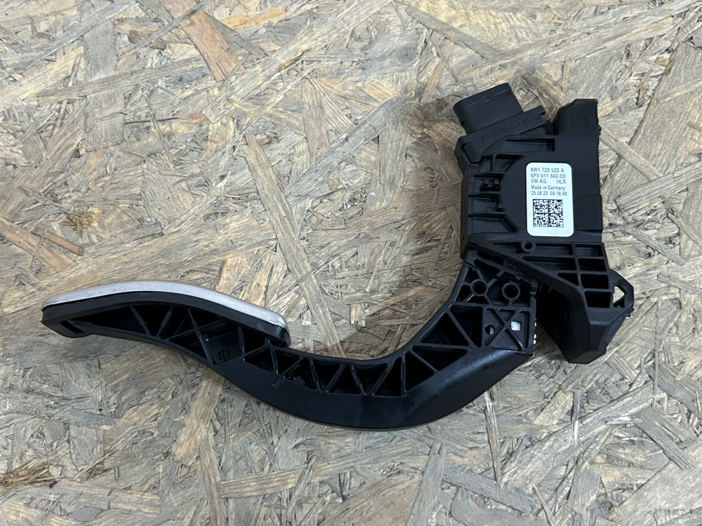 Image Content Service