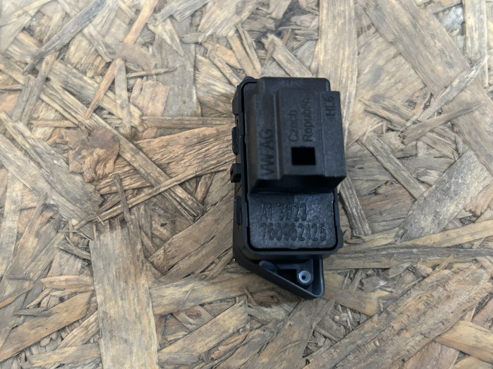 Image Content Service