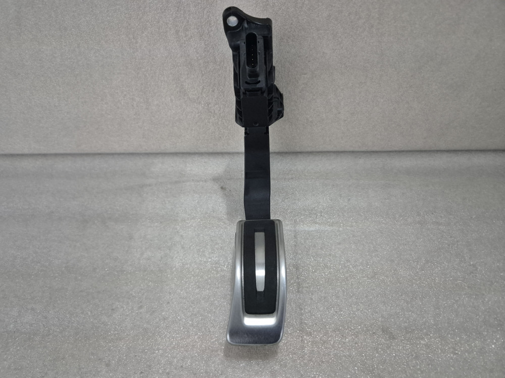 Image Content Service